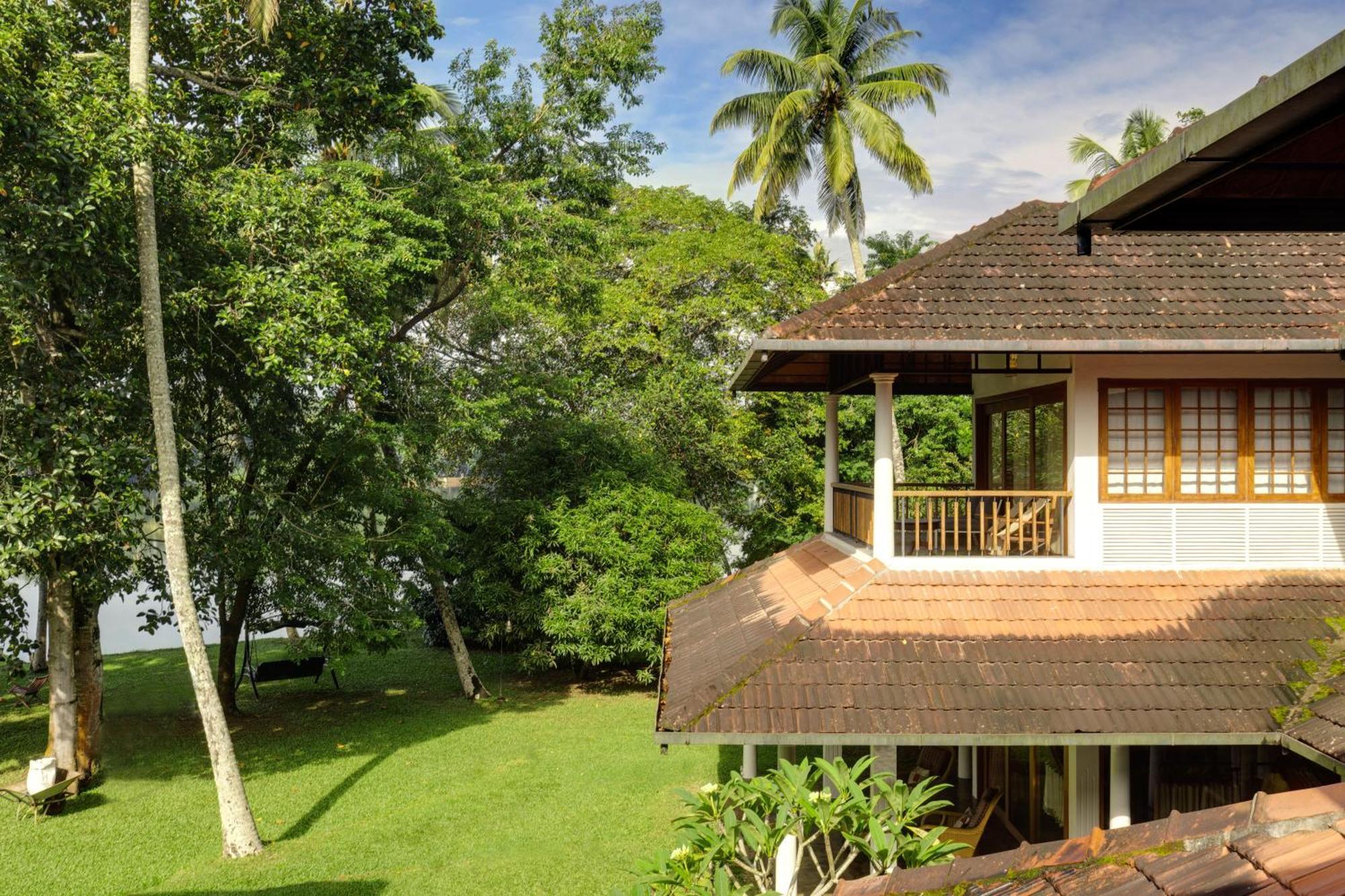 Cranganor History Cafe & Riverside Chateau North Paravur Экстерьер фото